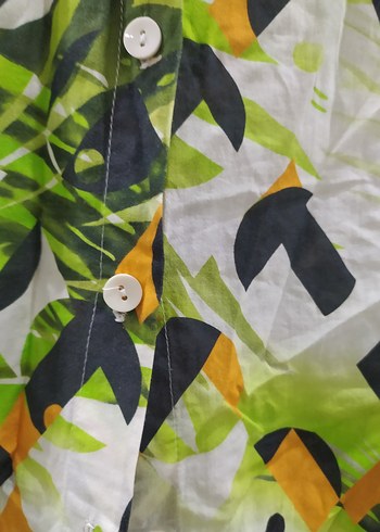 Uzun Kesim Renkli Batik Desenli Kadın Gömlek - Görsel 3