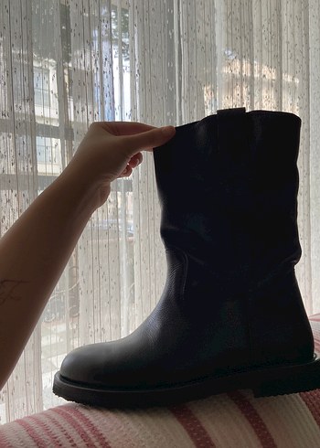 Elle Siyah Deri Kadın Goth Çizme