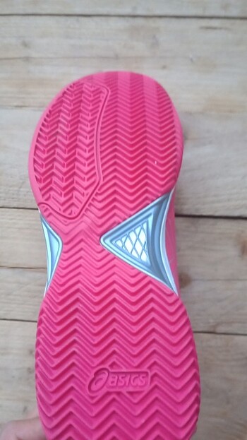 40 Beden pembe Renk Sıfır Asics 40 numara 
