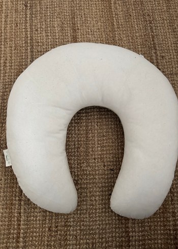 Gri Emzirme Yastığı ve Emzirme Örtüsü Seti - Görsel 3