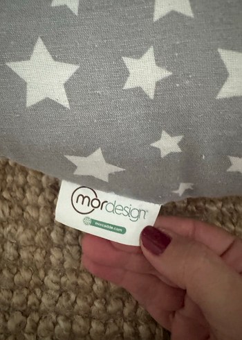 Gri Emzirme Yastığı ve Emzirme Örtüsü Seti - Görsel 2