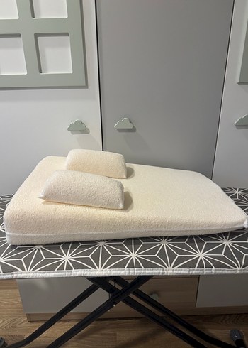 Bebekler icin Eğimli Reflü Yatağı - Görsel 2