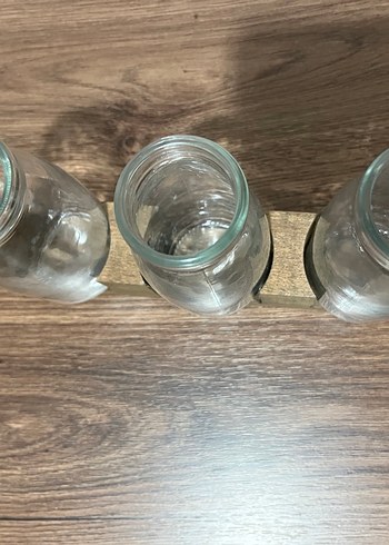 Bej Ahşap ve Cam Vazo Standı - Görsel 2