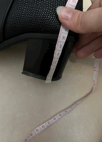 Kadın Siyah Deri Topuklu Bot - Görsel 8