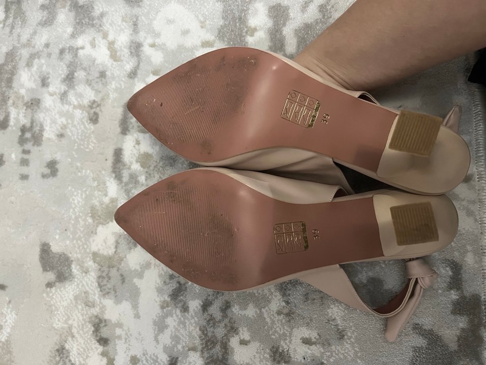 Emre Tunca markalı Bej Topuklu Kadın Ayakkabı - Görsel 5