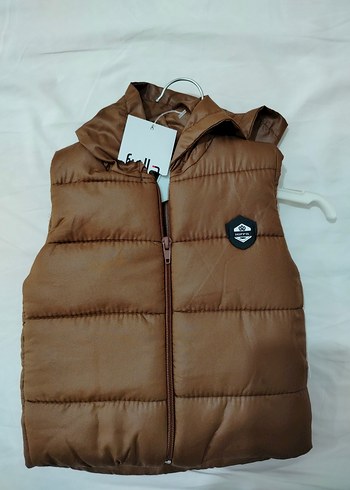 Fulla Modanın Kapüşonlu Kahverengi Erkek Çocuk Şişme Yelek - Görsel 3