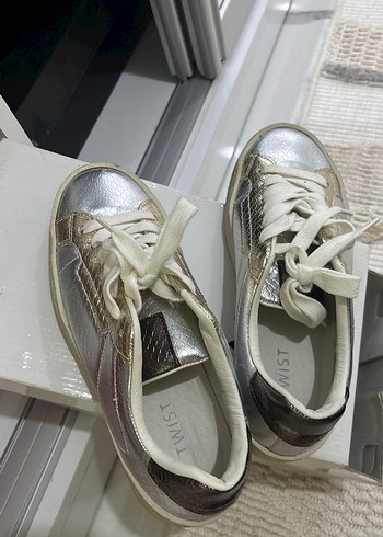 Beyaz Gri Kadın Günlük Spor Ayakkabı - Görsel 6