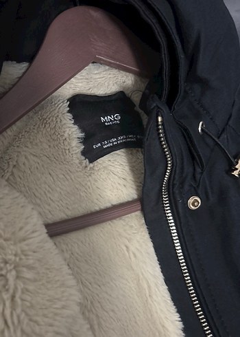 Kürk Detaylı Siyah Midi mont - Görsel 4