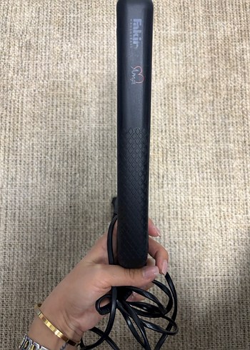 Saç düzleştirici - Görsel 2