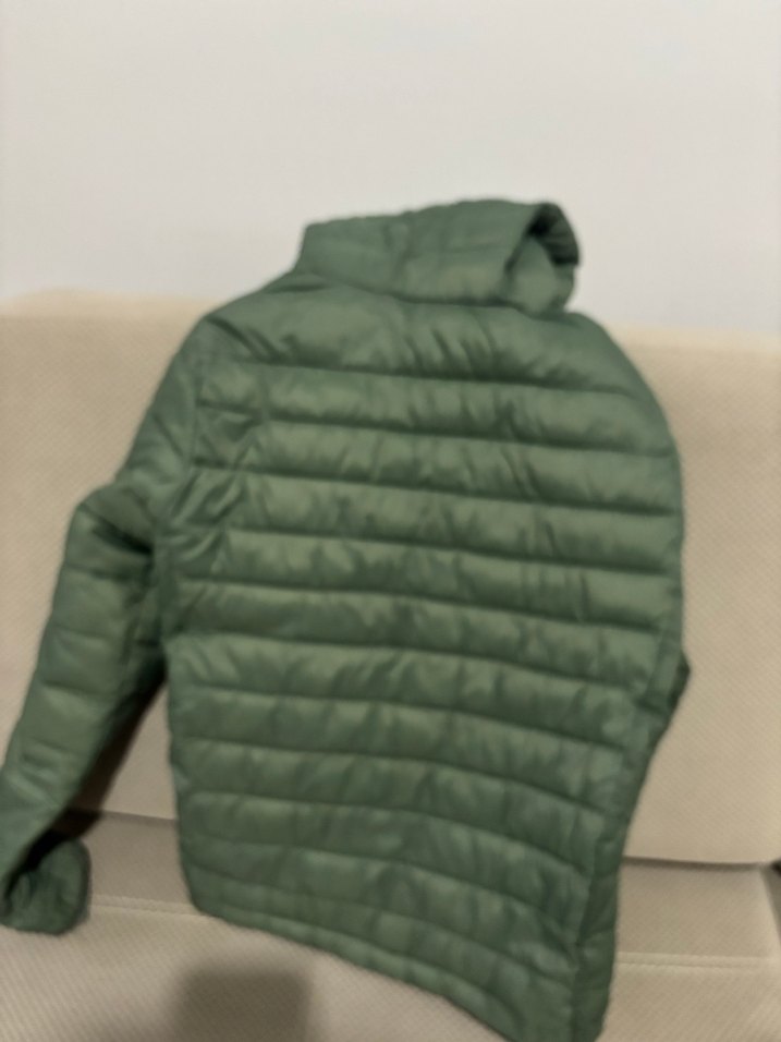 Yeşil Fermuarlı Kadın Mont - Görsel 4