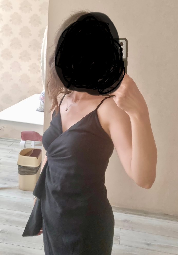 Siyah V Yaka Drapeli Midi Elbise - Görsel 2