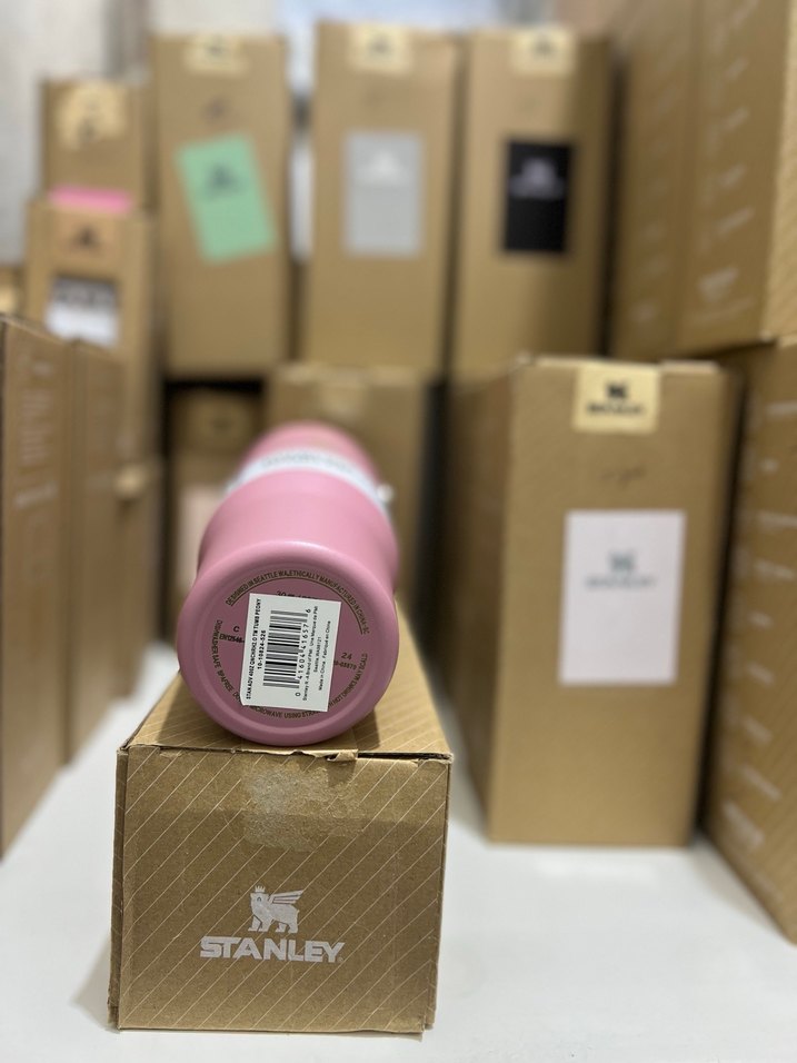 Stanley Pembe Termos Şişesi - Görsel 3