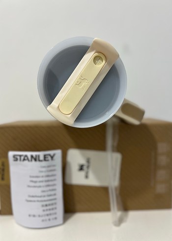 Diğer Stanley krem renk 1,18 ml suluk