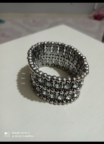 Bey oltasli metal bileklik