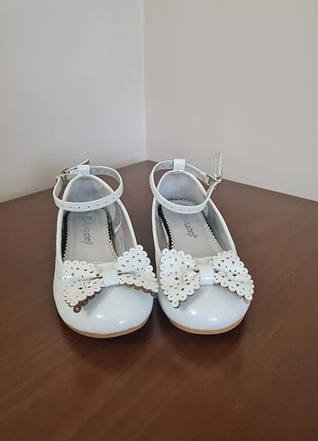 Pink Step kız cocuk beyaz babet