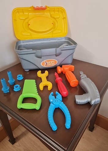  Beden Renk oyuncak alet cantası mgs