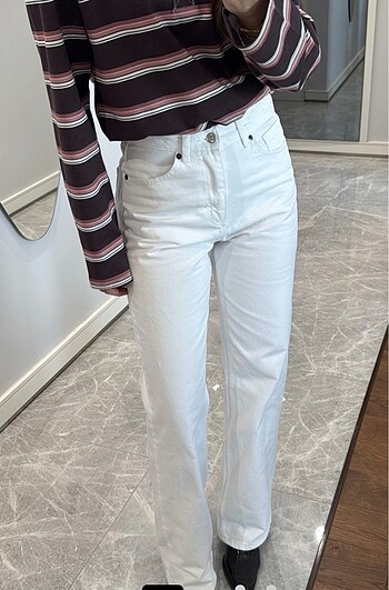 Bershka Straight Fit Jean