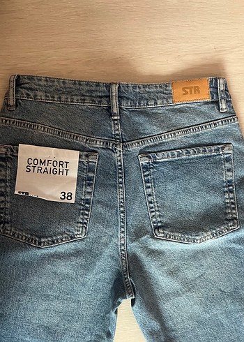 Stradivarius Stradivarius Comfort Straight Jean