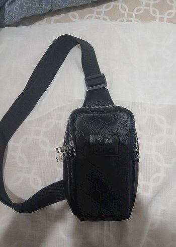 Gucci Siyah Erkek Omuz Çantası - Görsel 2