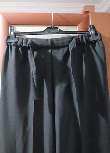 diğer Beden siyah Renk sıfır etıketli ...kalite....Rahat pantolon