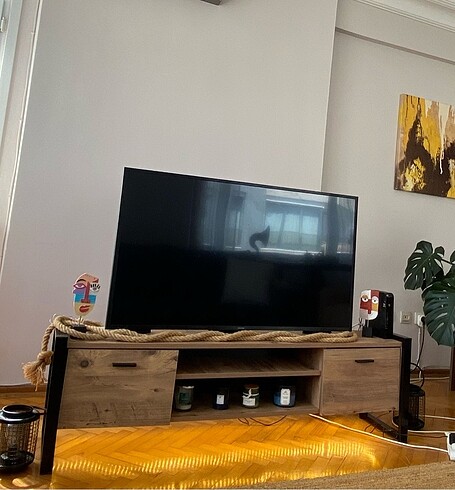 Acil televizyon ünitesi satılık