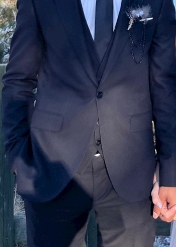 Düğmeli Siyah Klasik Damat Takımı