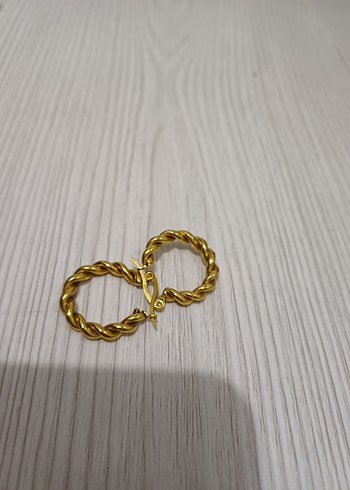 Zincir Detaylı Midi Altın Küpe - Görsel 2