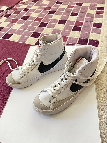 Nike Ayakkabı