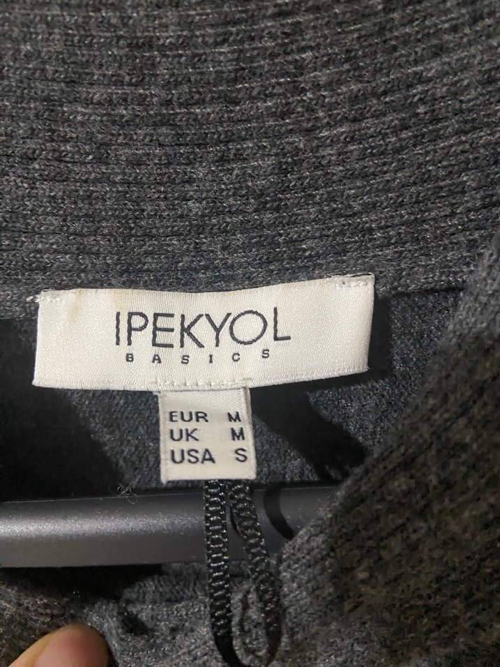 Gri Yüksek Yakalı Kadın Triko Kazak - Görsel 2