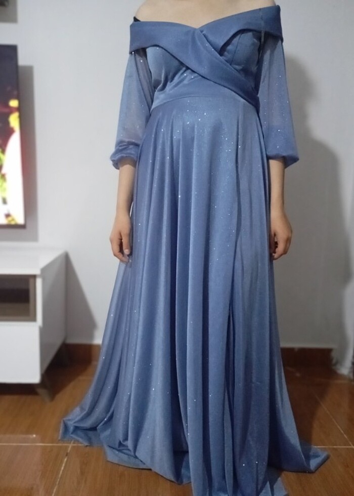 Simli tül elbise yırtmaç detaylı  - Görsel 3