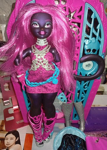 Monster High