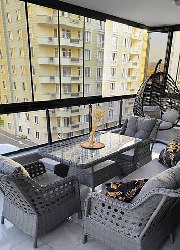 Rattan Salıncaklı Bahçe