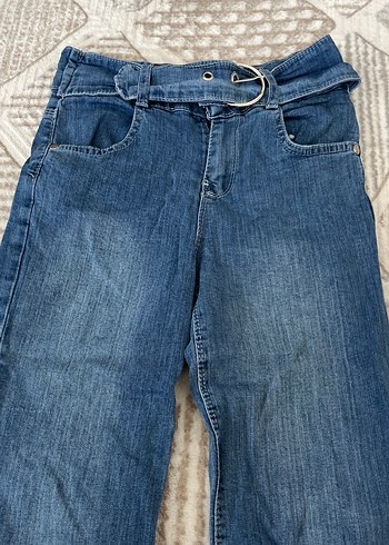 7 8 yaş kız çocuk Mavi Kemerli Salaş Midi Kot Pantolon - Görsel 2