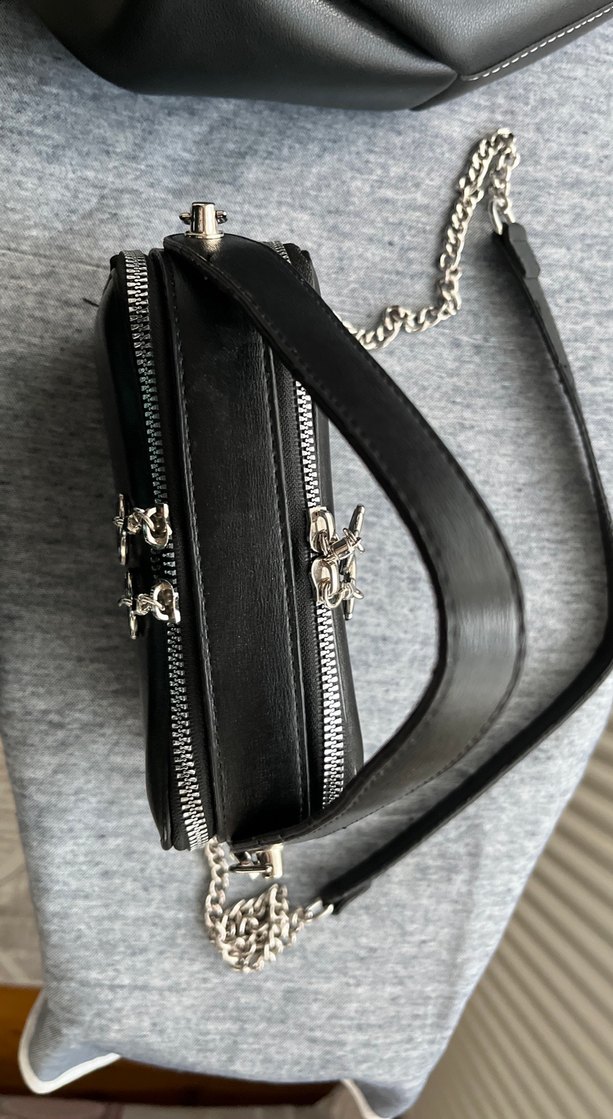 Zincir Detaylı Siyah Deri Kadın Çanta - Görsel 3