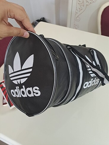 Diğer Silindir valiz