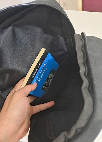 Beden Nike Gri Fermuarlı Erkek Sırt Çantası