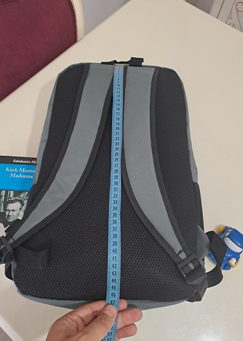 Beden Renk Nike Gri Fermuarlı Erkek Sırt Çantası