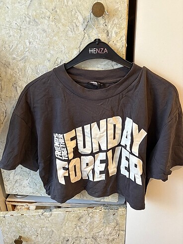 Kısa kolu tshirt