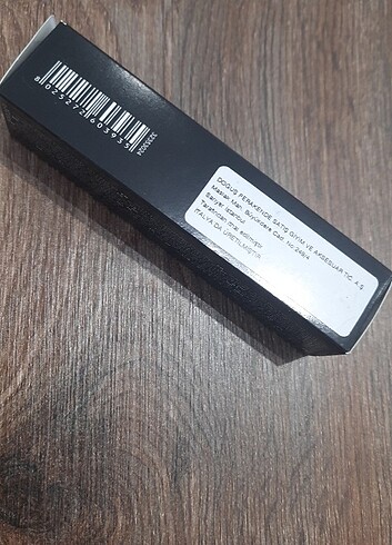Beden ten rengi Renk KiKO Milano Dudak Parlaticıs! - 3D Bit Hydra Lipgloss 32 Pearly
