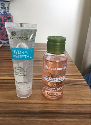 Yves Rocher Yüz temizleme jeli ve banyo duş jeli