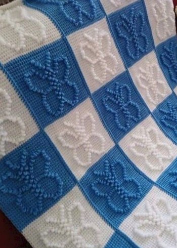 İşlemeli Örgü bebek Battaniyesi - Görsel 3