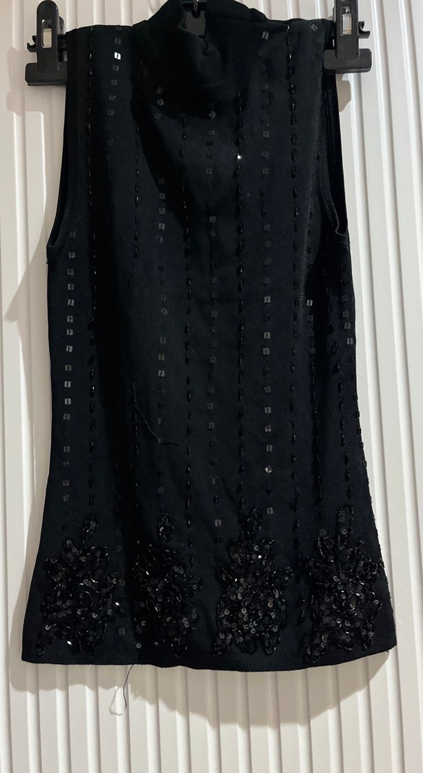 Siyah Sıfır Kollu Paletli Bluz - Görsel 3