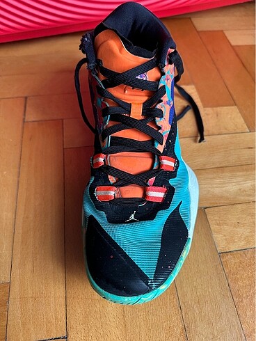 44 Beden Orjinal 44 Nike Air Jordan Zion 1
