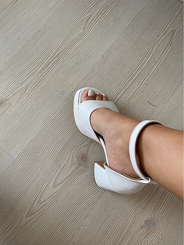 Gelin ayakkabısı ( 37 kalıplı 36 numara ) - Görsel 5