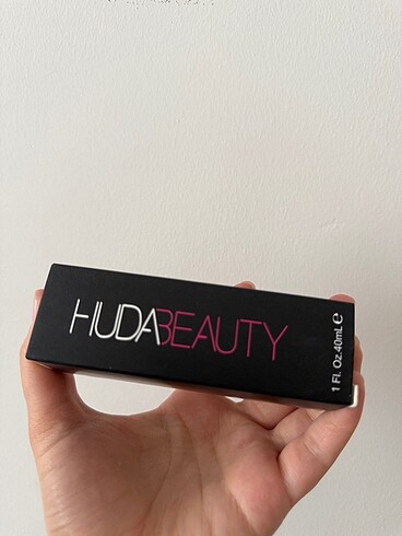 Beden HUDABEAUTY FONDETÖN