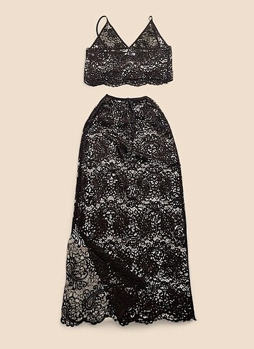 CROP ETEK DANTEL DETAYLI SİYAH TAKIM