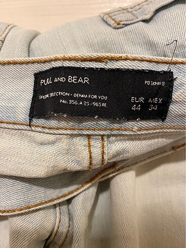 44 Beden Pull and bear orjinal kot şort
