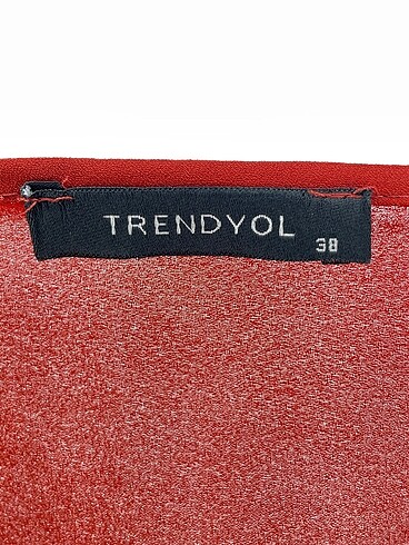 38 Beden çeşitli Renk Trendyol & Milla Bluz %70 İndirimli.