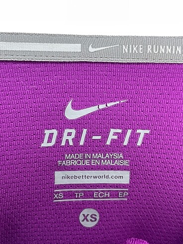 xs Beden çeşitli Renk Nike Bluz %70 İndirimli.