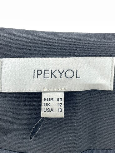 40 Beden siyah Renk ipekyol Blazer %70 İndirimli.